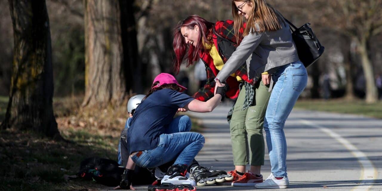 Zagreb: Sunčano i vjetrovito popodne na jezeru Jarun