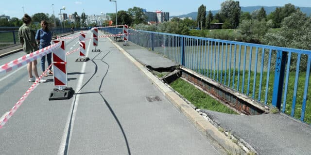 Zagreb: Urušio se nogostup pješačkog Savskog mosta