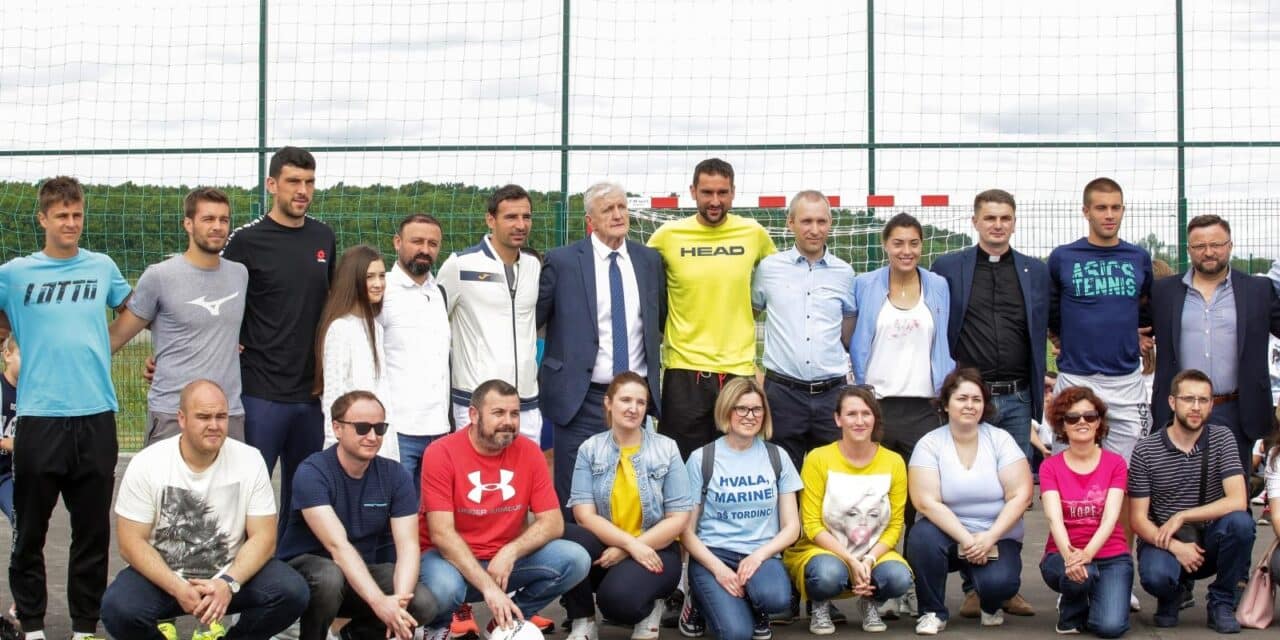 Tordinci: Marin Čilić na igralištu osnovne škole čiju izgradnju je financirala njegova zaklada
