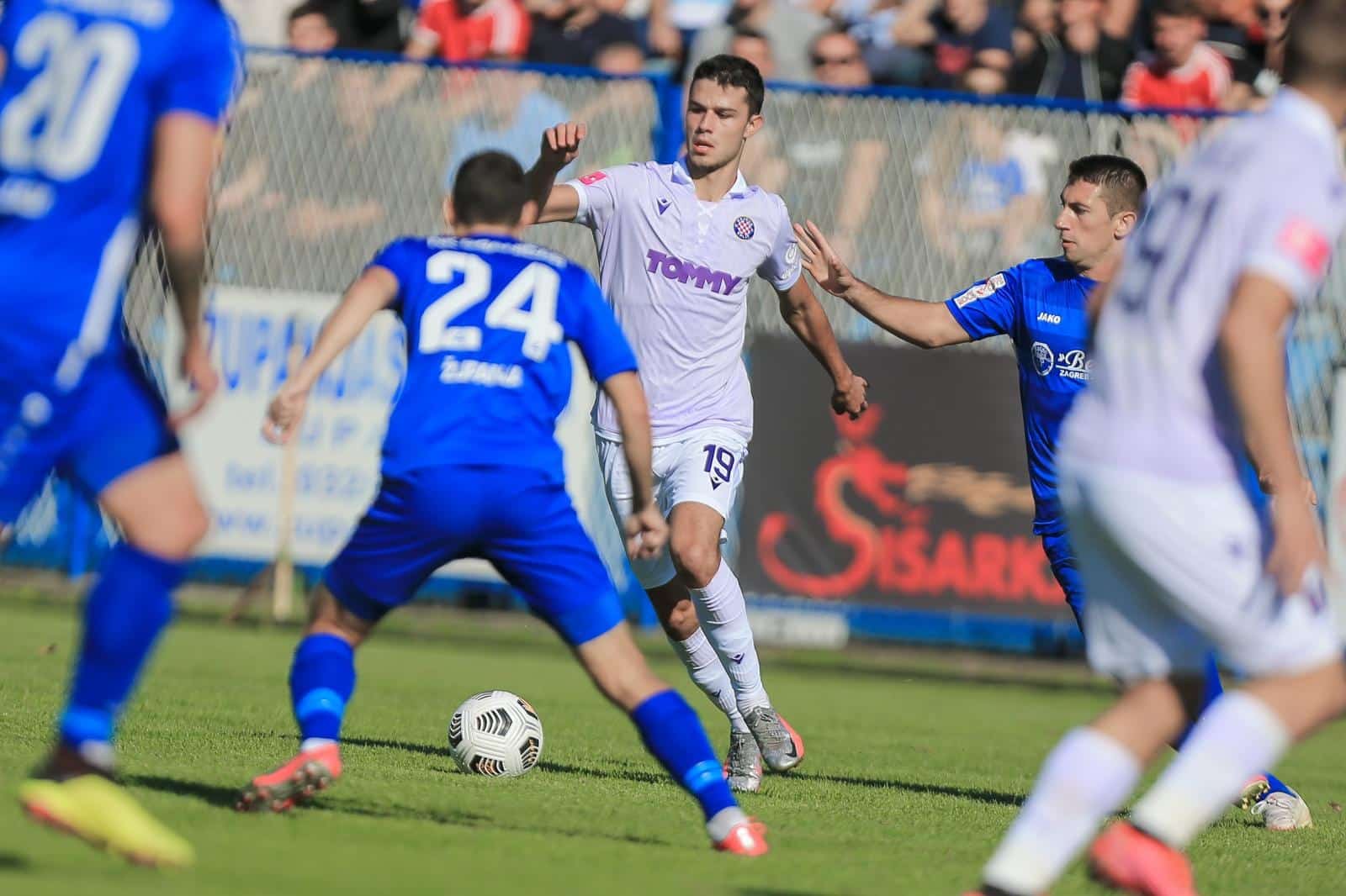Županja: Utakmica 16-ine finala Hrvatskog nogometnog kupa NK Graničar – HNK Hajduk