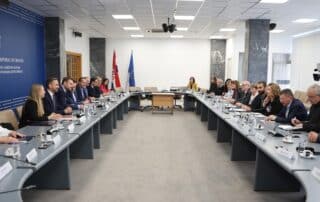 Zagreb: Nastavak pregovora Vlade RH i sindikata o Temeljnom kolektivnom ugovoru za službenike i namještenike