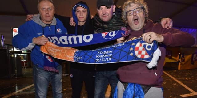 Zagreb: Navijači se u Fan zoni pripremaju za početak utakmice