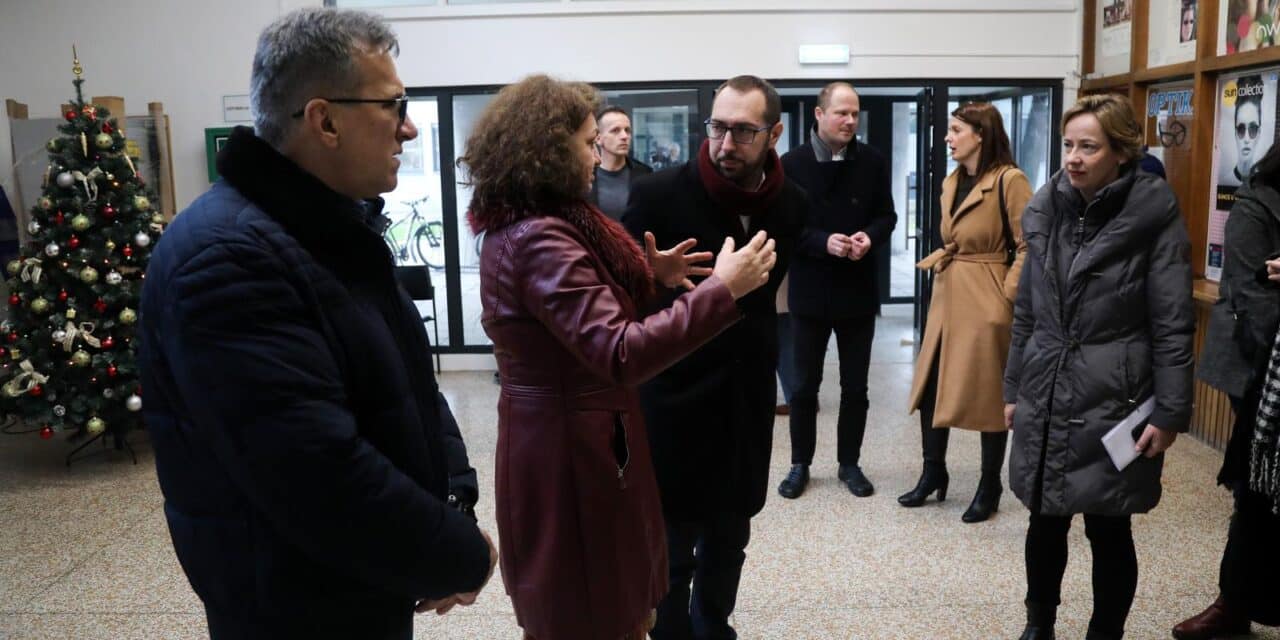 Tomašević u obilasku energetski obnovljenog crtića u Hrvatskom Leskovcu