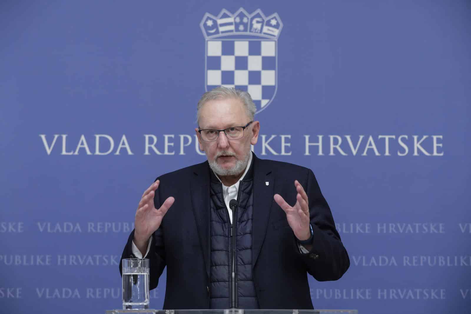 Davor Božinović: Od ponedjeljka nove mjere, zabranjena su javna okupljanja