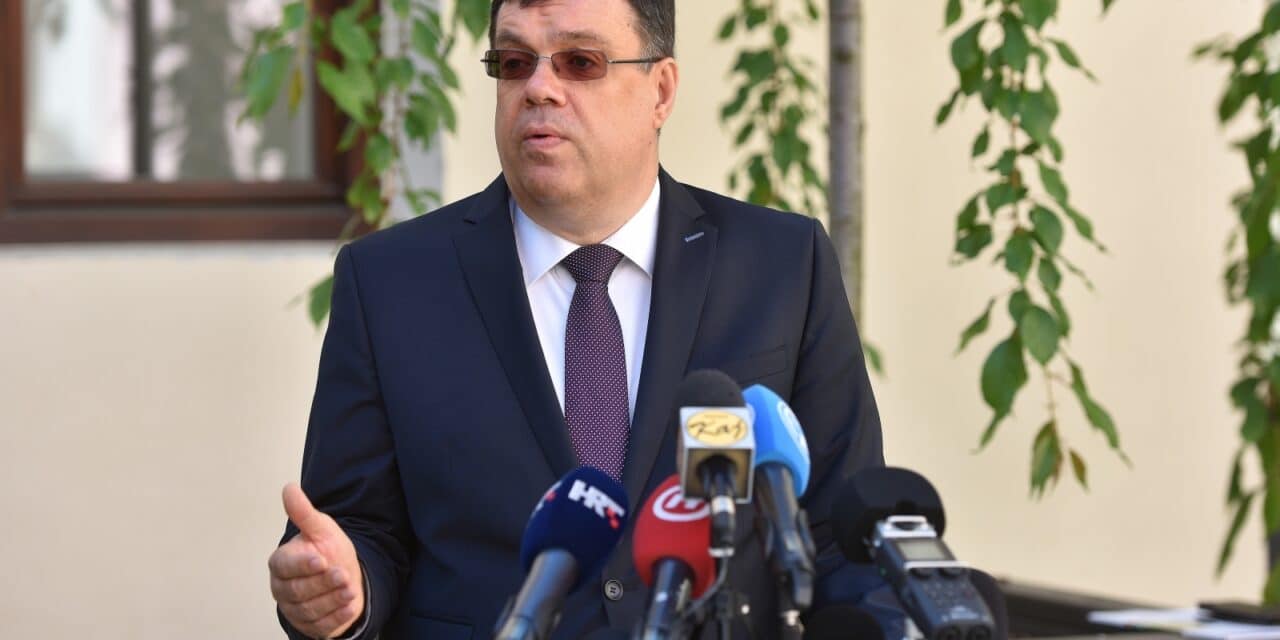 Varaždin: Konferencija za medije župana o (ne)odlasku učenika u škole