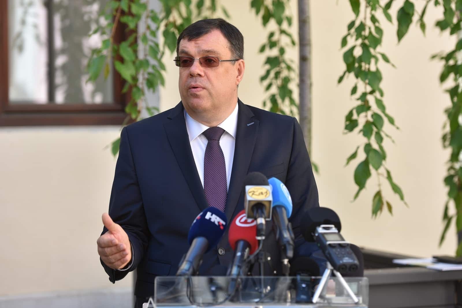 Varaždin: Konferencija za medije župana o (ne)odlasku učenika u škole