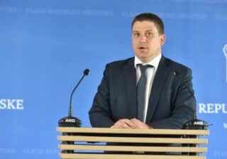 Ministar Oleg Butković na konferenciji za medije nakon održane sjednice Vlade RH