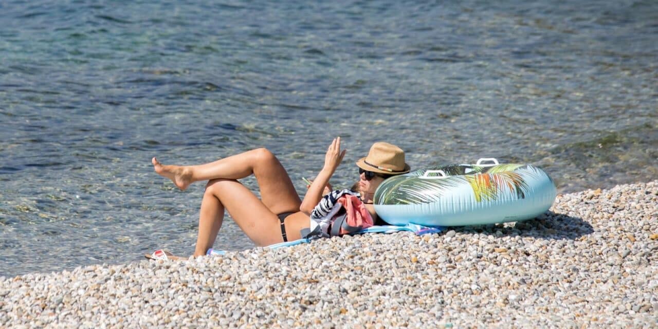 Rijeka: Završetkom ljetnih praznika i godišnjih odmora plaže su gotovo prazne