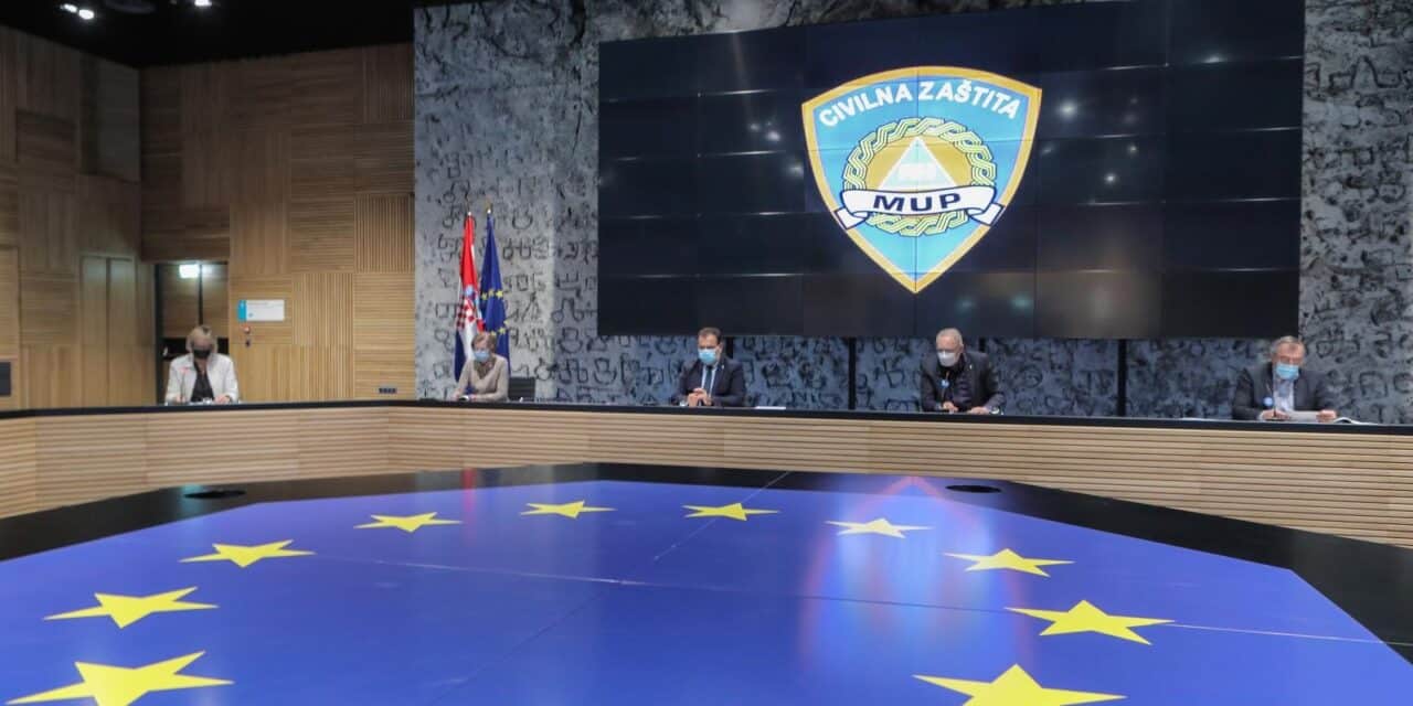 U Hrvatskoj zabilježeno 1098 novih slučajeva koronavirus, preminulo je 38 osoba
