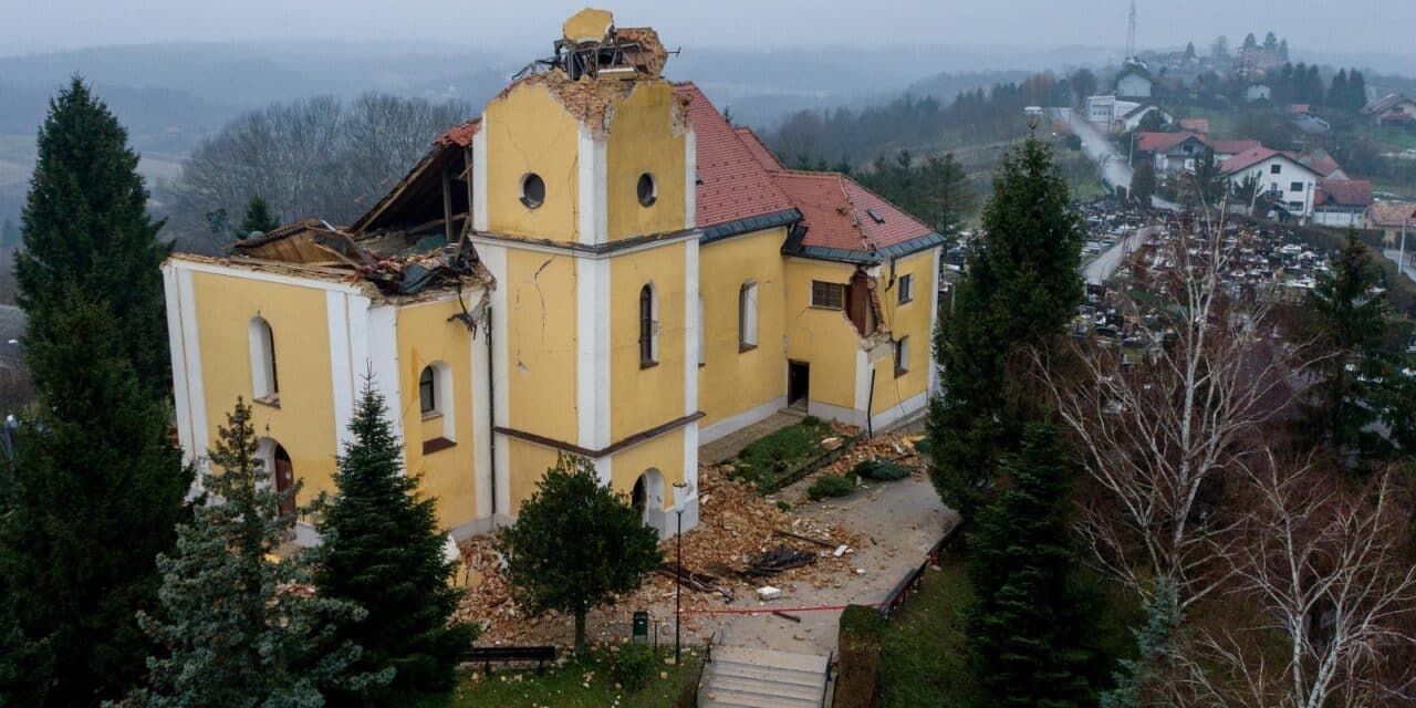 Crkva Uzvišenja Svetog Križa u Kravarskom stradala u potresu