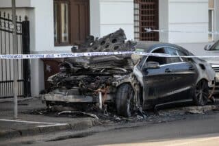 U Zagrebu izgorio automobil marke Mercedes