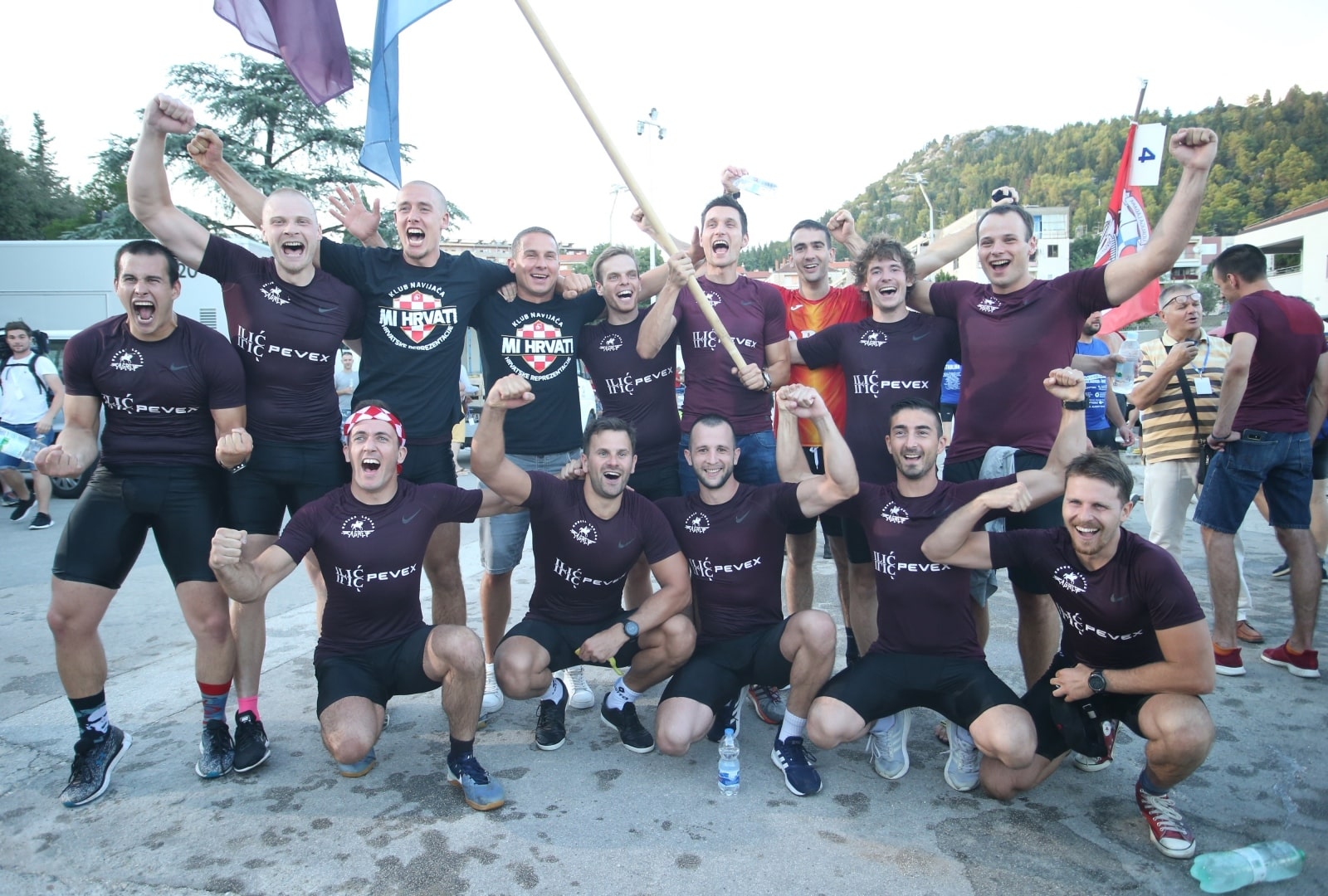 Udruga Lađara Zagreb pobjednici 23. Maratona lađa na Neretvi