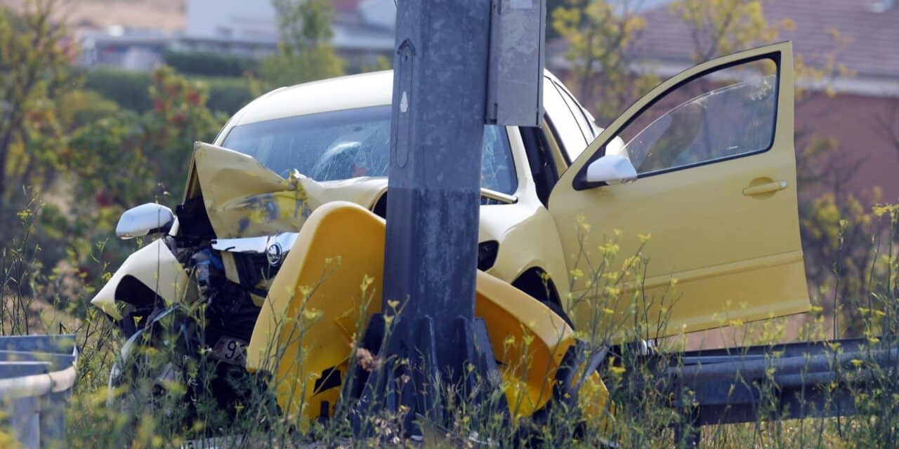 stup nesreća car accident