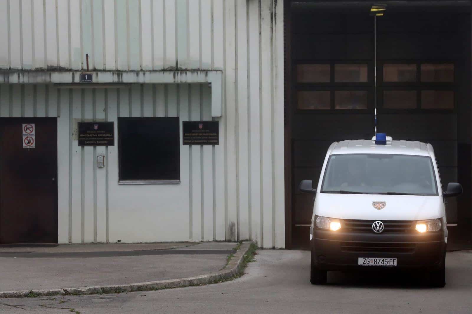 Zagreb: Kombi pravosudne policije napušta remetinečki zatvor