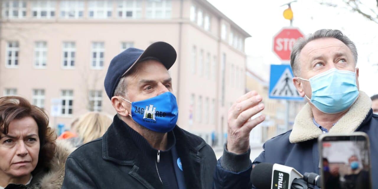 Sisak: Gradonačelnik Bandić sa suradnicima obišao područja pogođena potresom