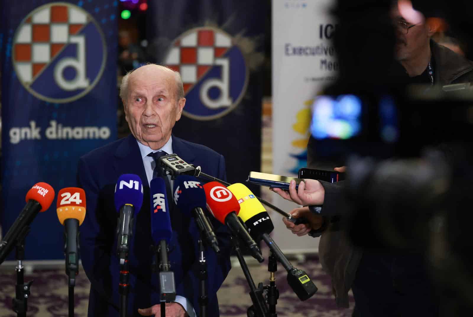 Zagreb: Izjave skupštinara nakon završene skupštine