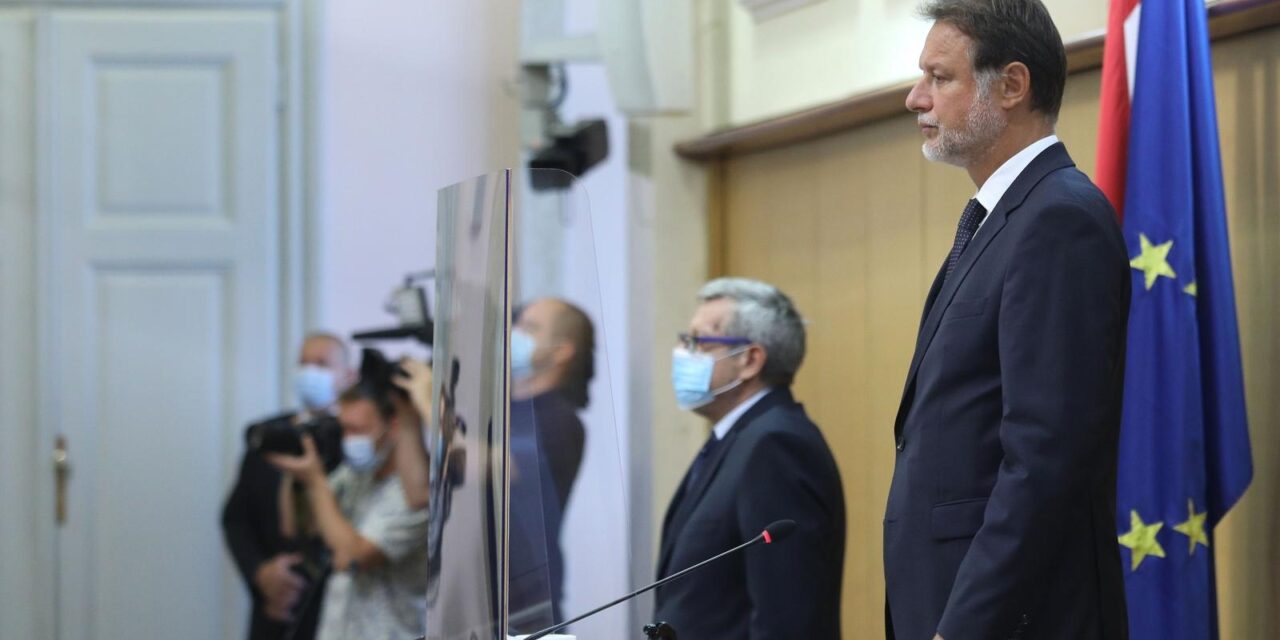 Zagre: Saborski zastupnici minutom šutnje odali počast Žarku Domljanu