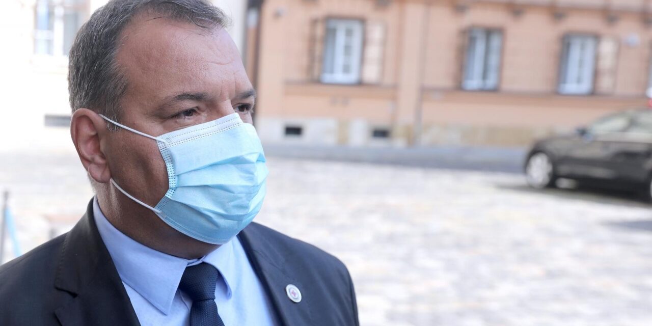 Zagreb: Ministri dolaze na sjednicu Užeg kabineta Vlade