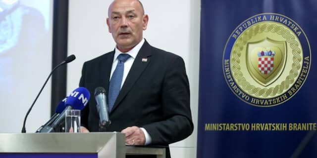 Zagreb: Okrugli stol o mirovinama hrvatskih branitelja ostvarenim po posebnim propisima