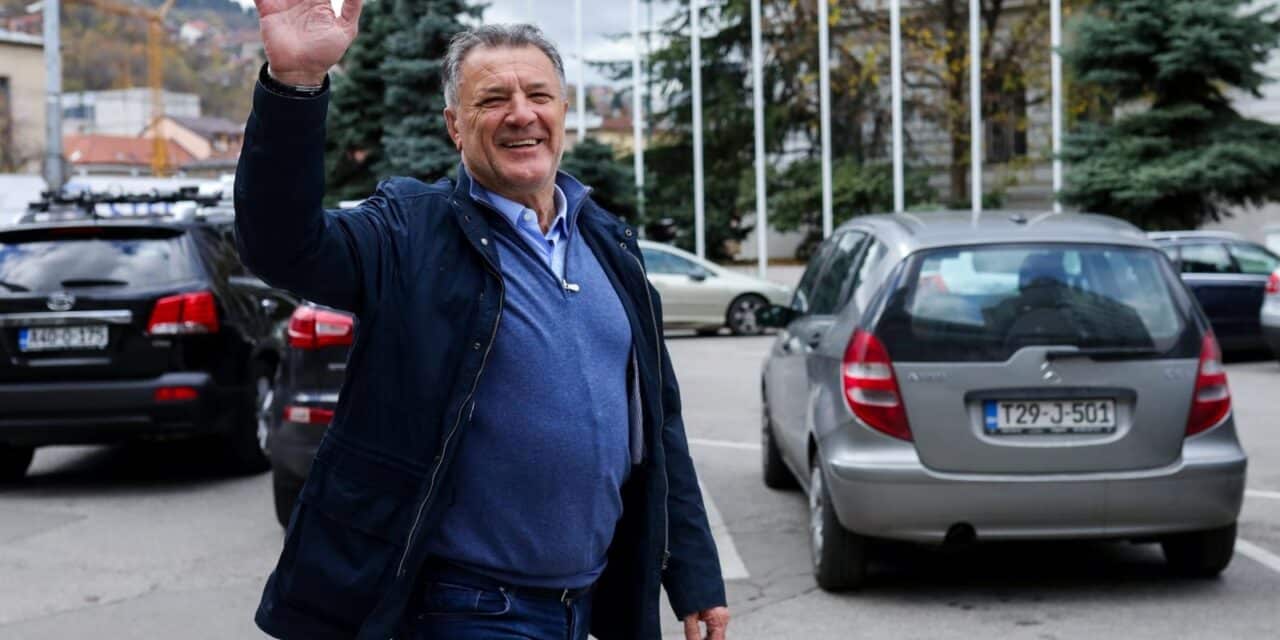 Zdravko Mamić uživa u šetnji Sarajevom