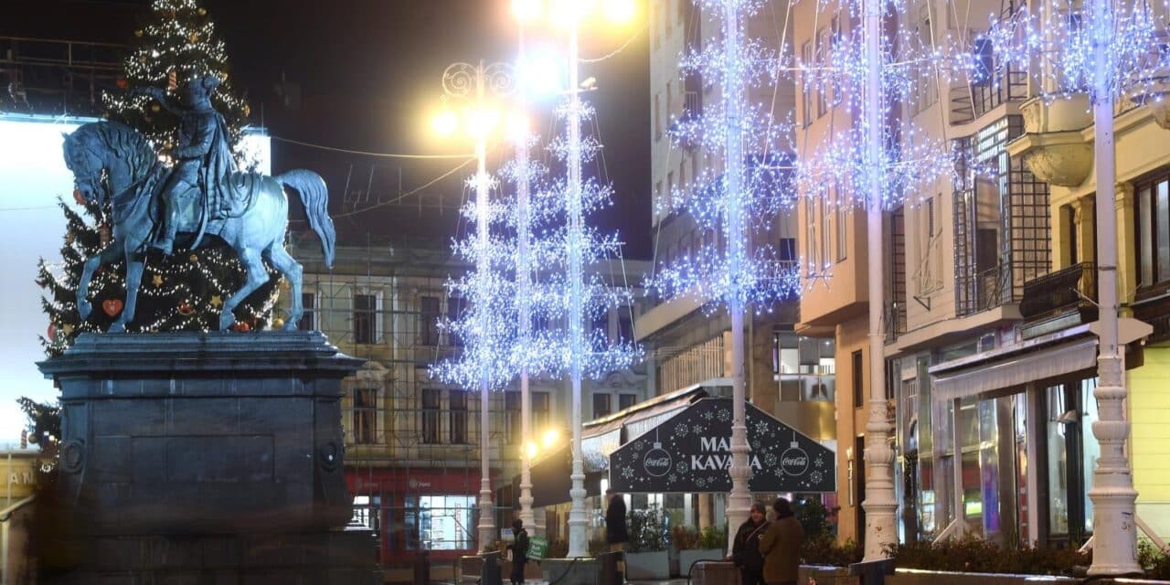 Advent u Zagrebu kakav nikada nije bio – ukrašene i puste ulice