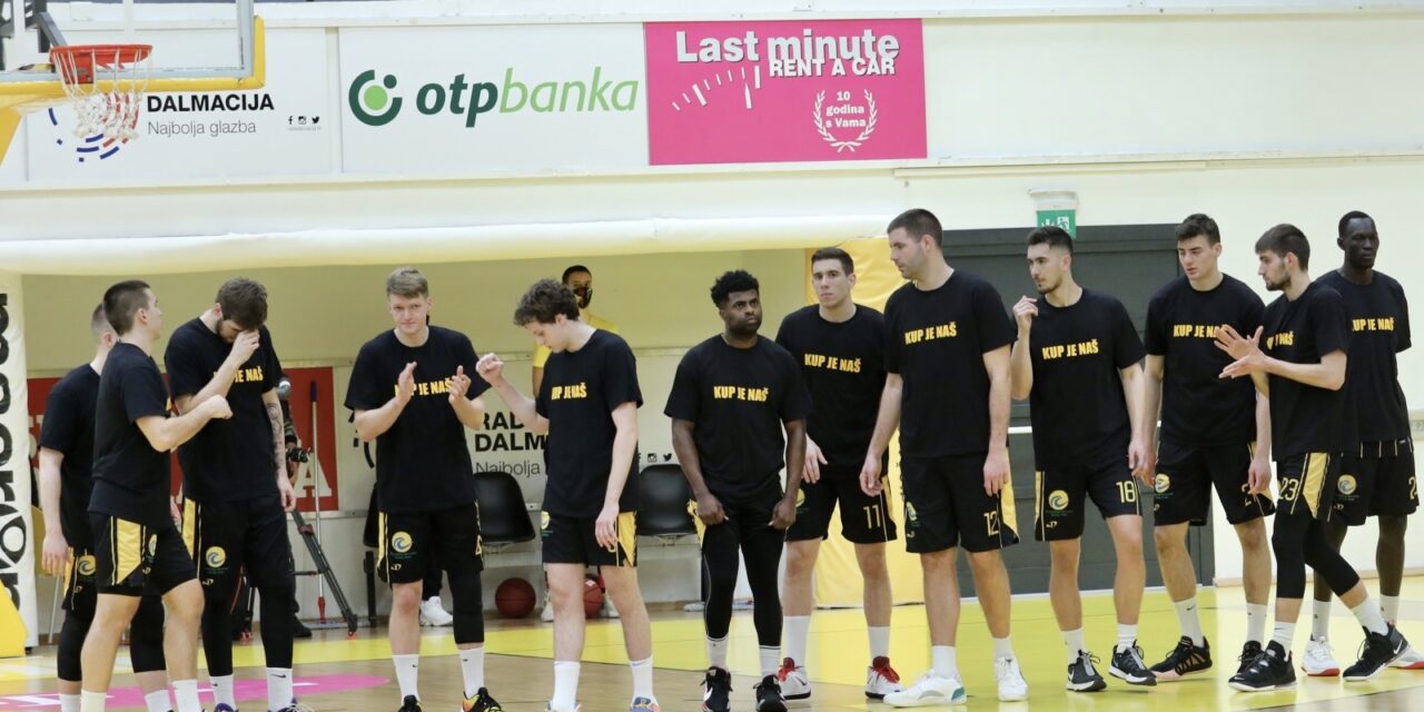 Split: Polufinale Kupa Krešimira Ćosića KK SPlit – KK Furnir