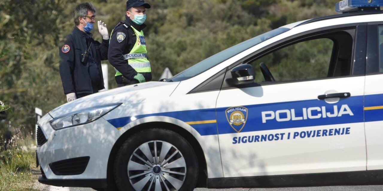 Murter i Betina u karanteni, policija na ulazu u mjesto