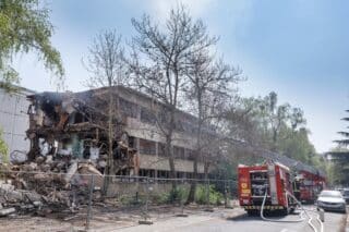 Zagreb: Vatrogasci ugasili požar na zgradi bivše tvornice Banija koja je bila u fazi rušenja