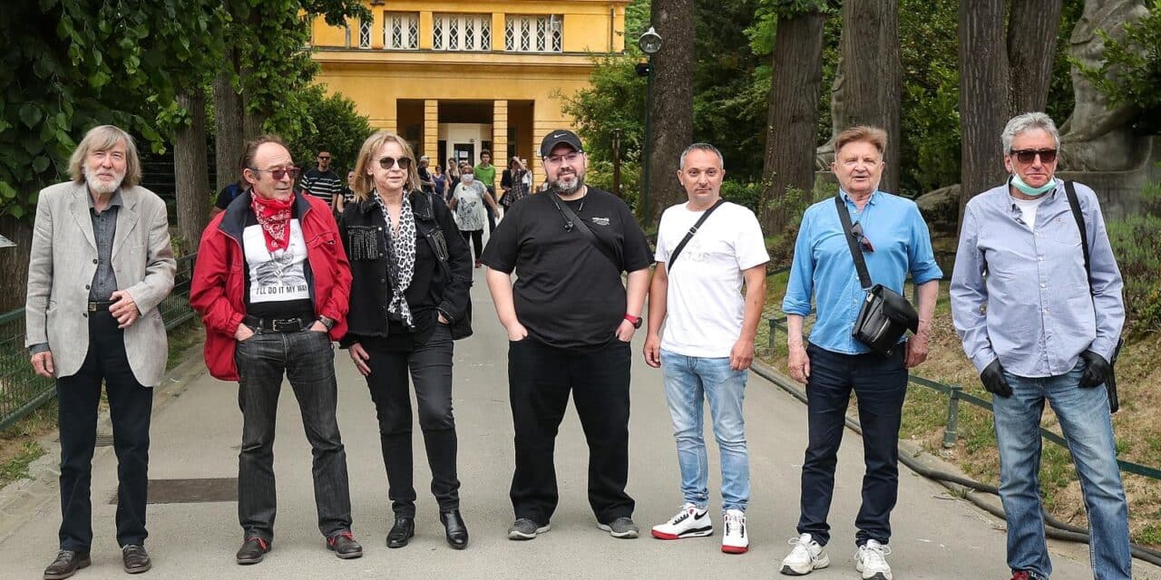 Zagreb: Zoološki vrt posjetili legendarni Smogovci i igrač Dinama Antonio Marin