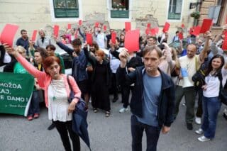Protestni skup protiv novog prijedloga GUP-a ispred skupštine Grada Zagreba