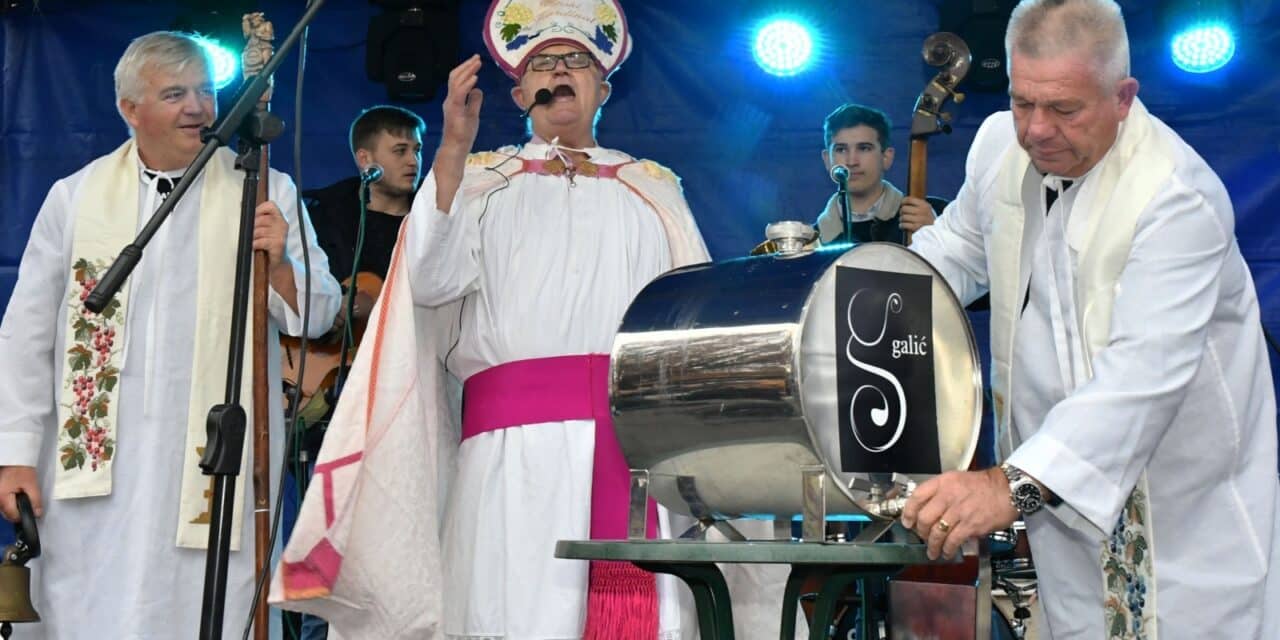 Kutjevo: Proslava Martinja na Trgu graševine