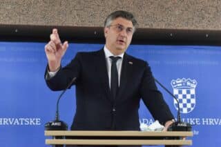 Zagreb: Andrej Plenković dao izjavu o popuštanju mjera