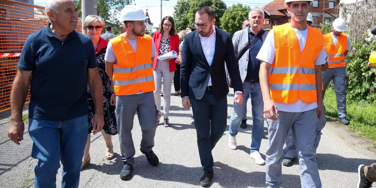 Botinec GUP Zagreb Luka Korlaet Tomislav Tomašević Renato Petek građani peticija urbanizam građevinski lobi