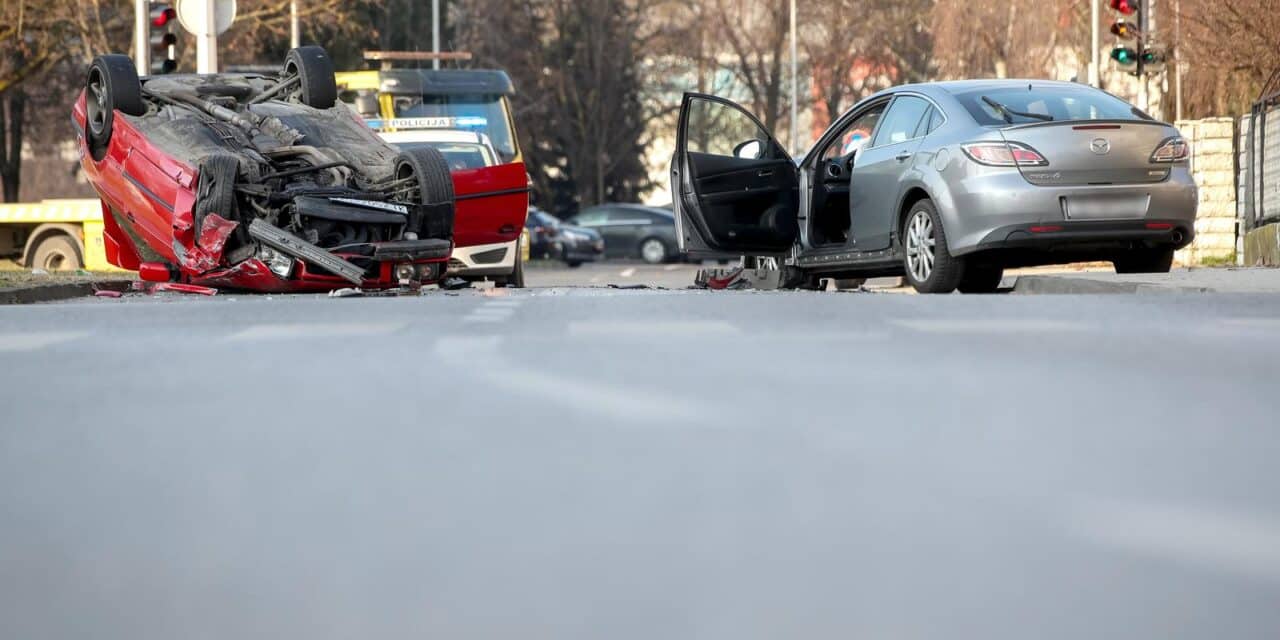 Zagreb: Prometna nesreća u naselju Prečko