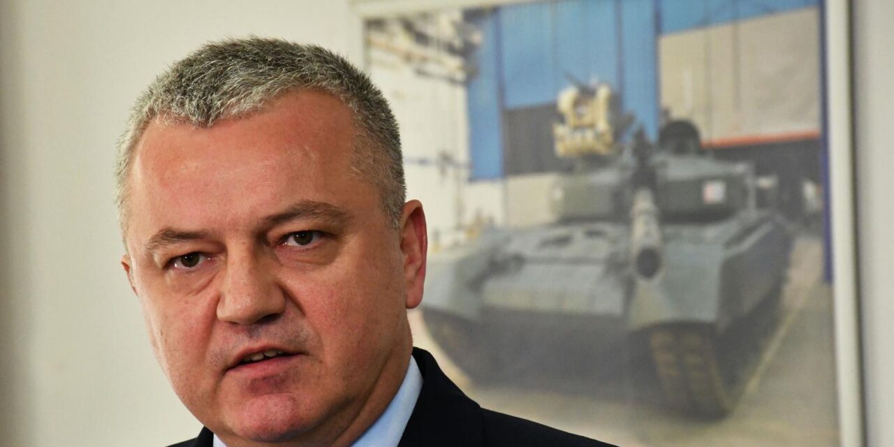 Slavonski Brod: Ministar Darko Horvat u radnom posjetu Đuro Đaković Grupi