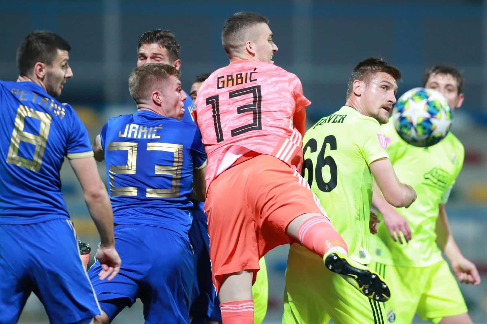 Zagreb: Lokomotiva i Dinamo sastali se u 28. kolu HT Prve lige