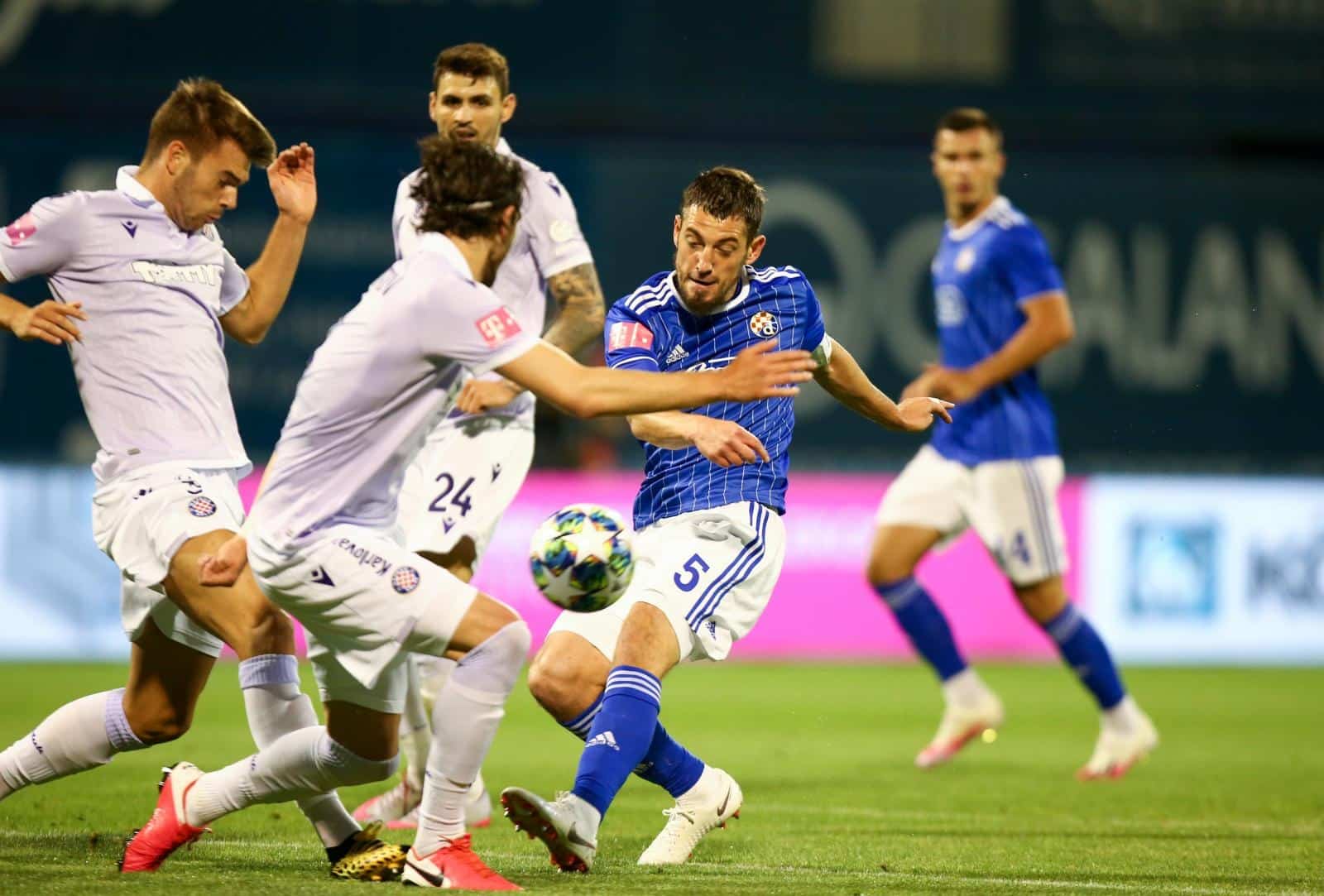 Dinamo i Hajduk sastali se u 34. kolu HT Prve lige