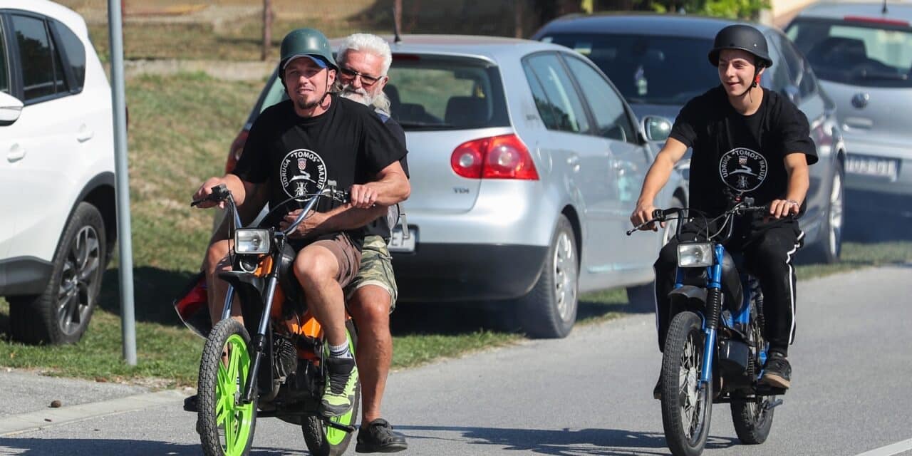 Susret ljubitelja i vlasnika mopeda Tomos u Gornjoj Stubici