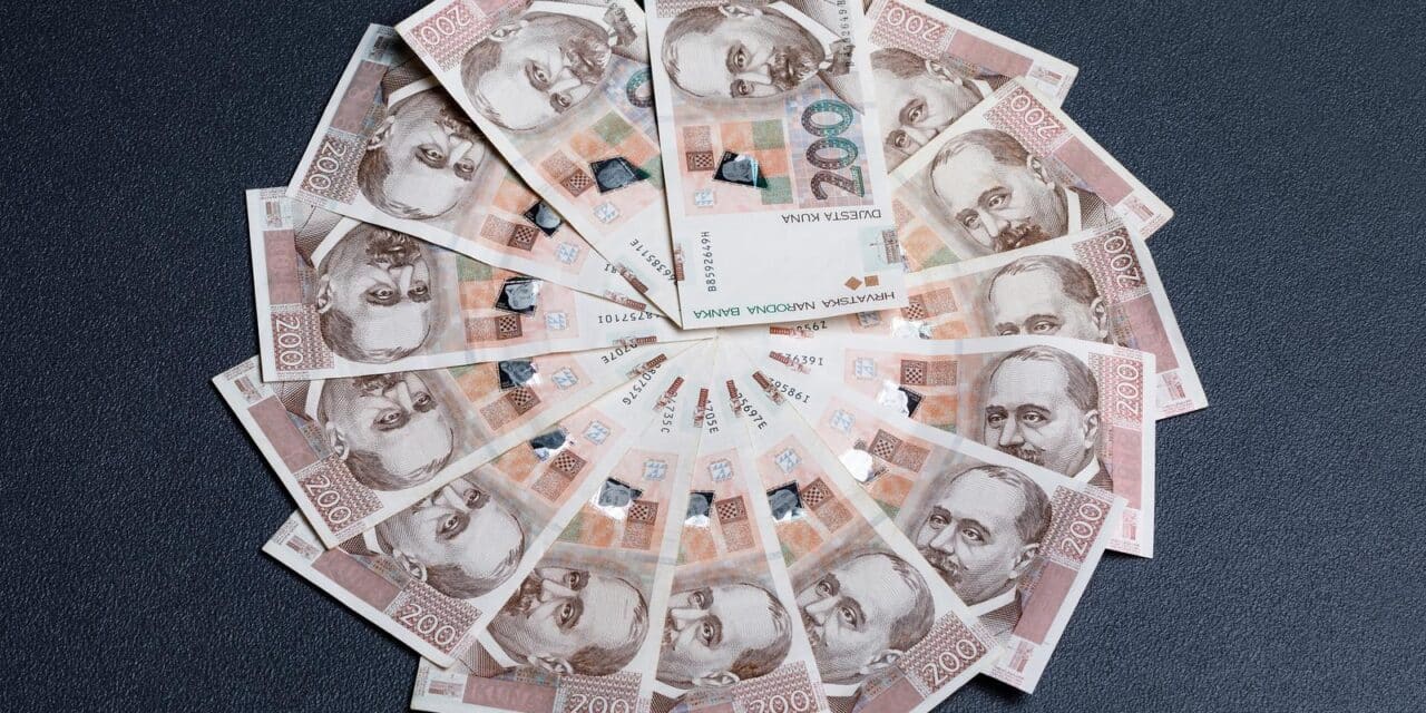 Hrvatska euro uvodi već 2023.