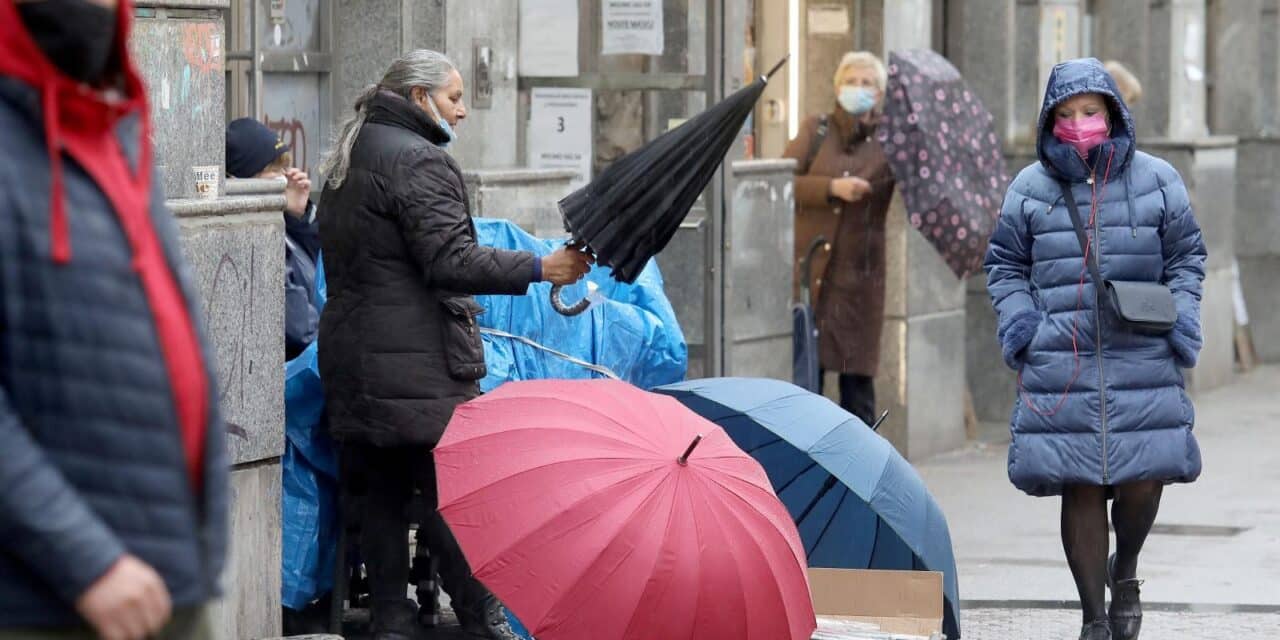 Zagreb: U jutarnjim satima na Dolcu se najviše tražio kišobran