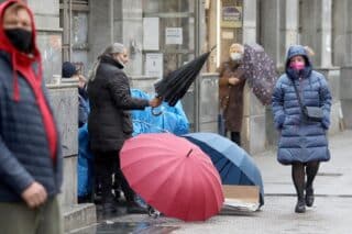 Zagreb: U jutarnjim satima na Dolcu se najviše tražio kišobran
