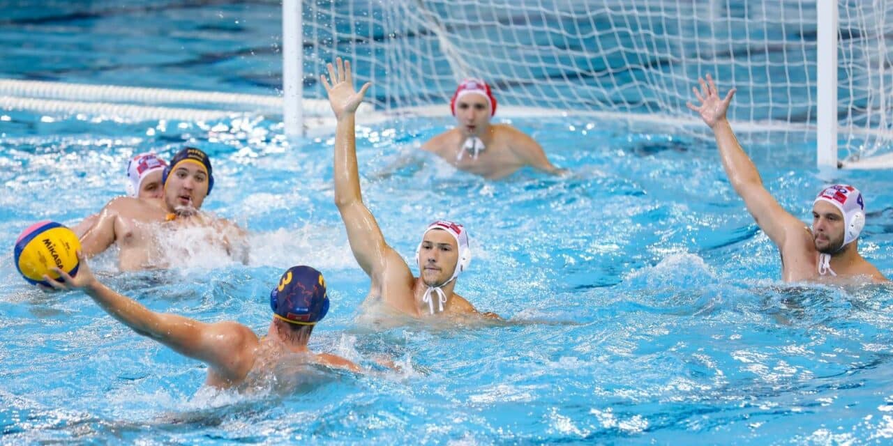 Dubrovnik: Vaterpolo utakmica između Hrvatske i Crna Gore prva je s gledateljima na tribini