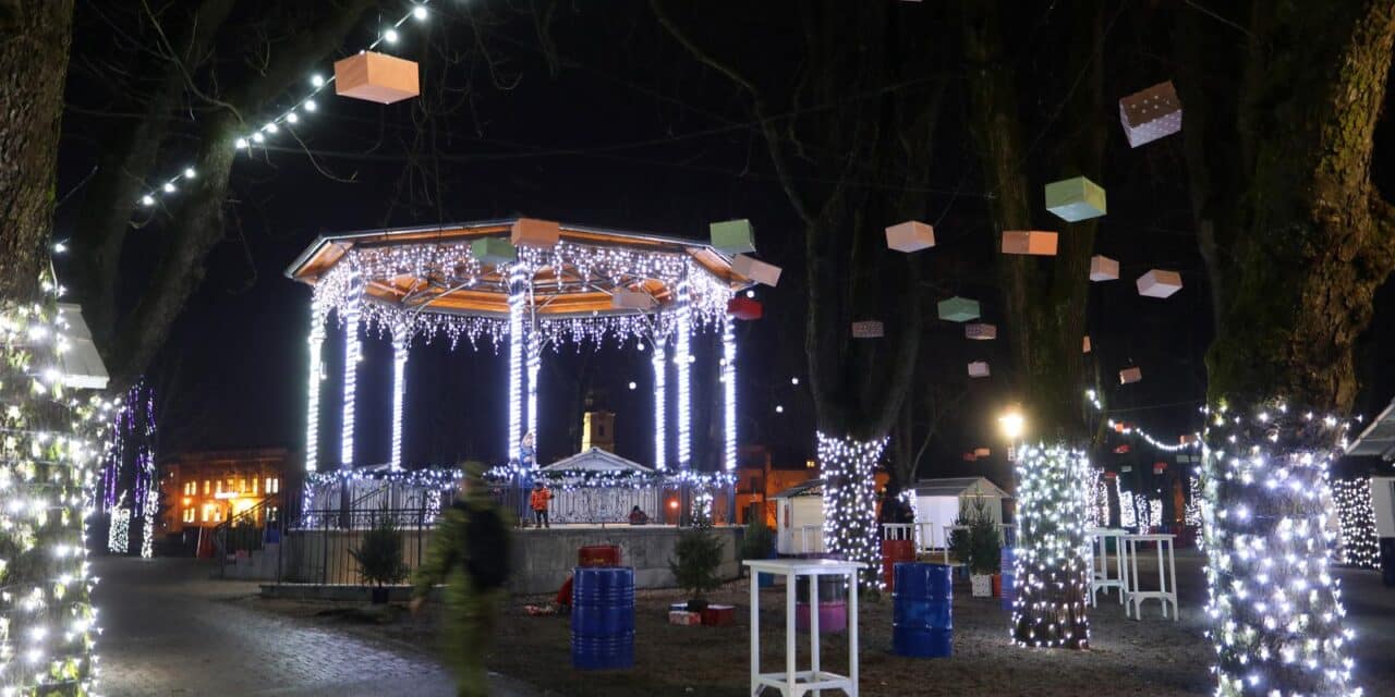 Karlovac: Pripreme za otvorenje Adventa u Karlovcu