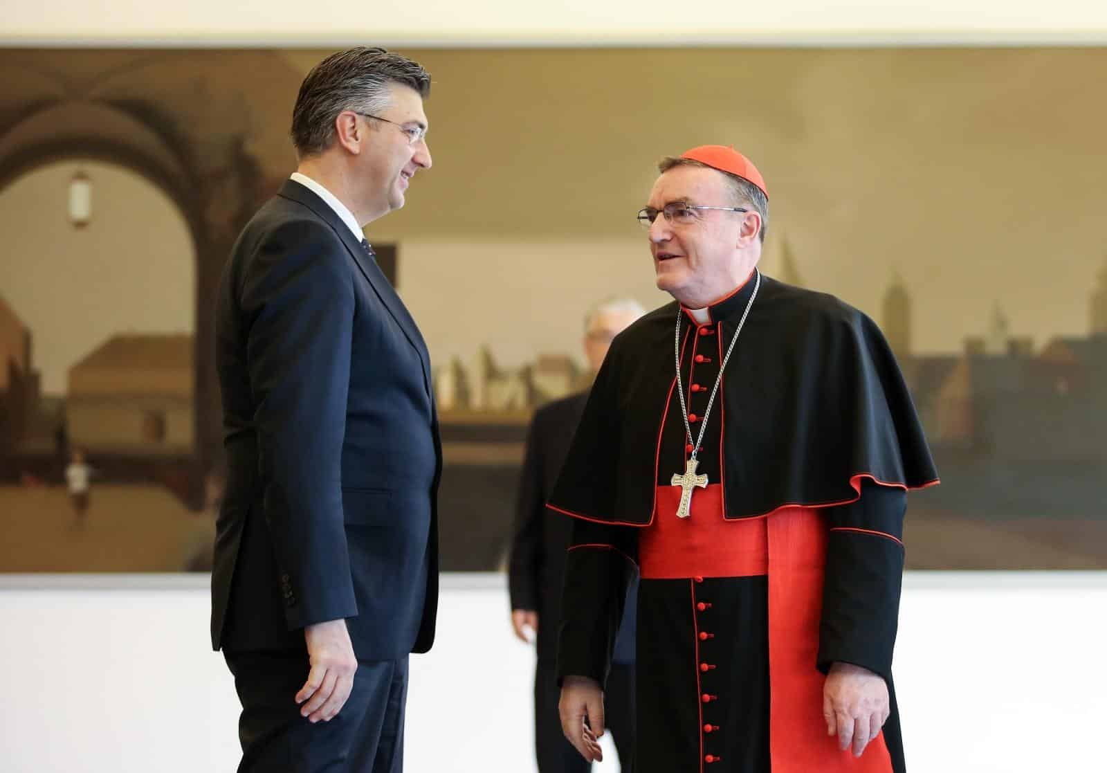 Zagreb: Predsjednica posmrtno odlikovala nadbiskupa zagrebačkog, kardinala Franju Kuharića