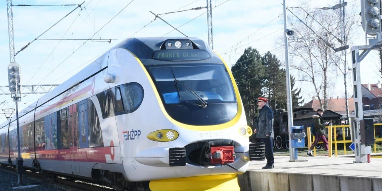 Željeznički kolodvor u Sisku
