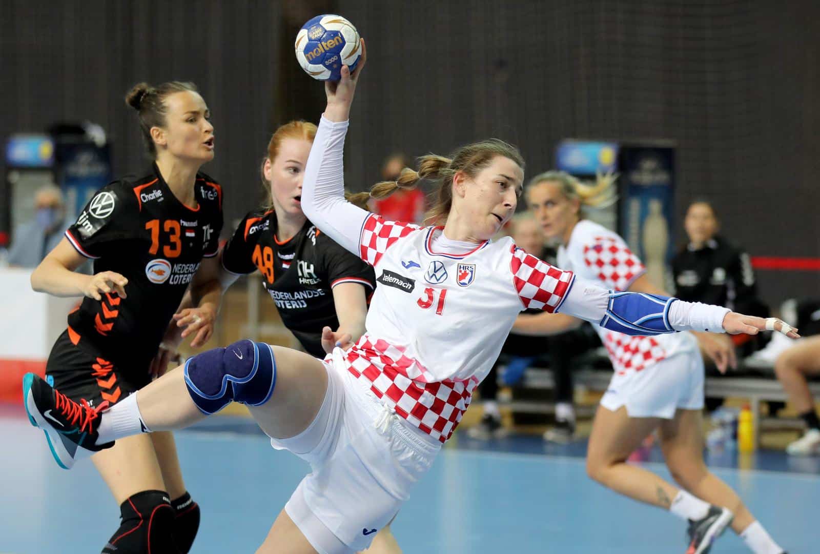 ana debelić