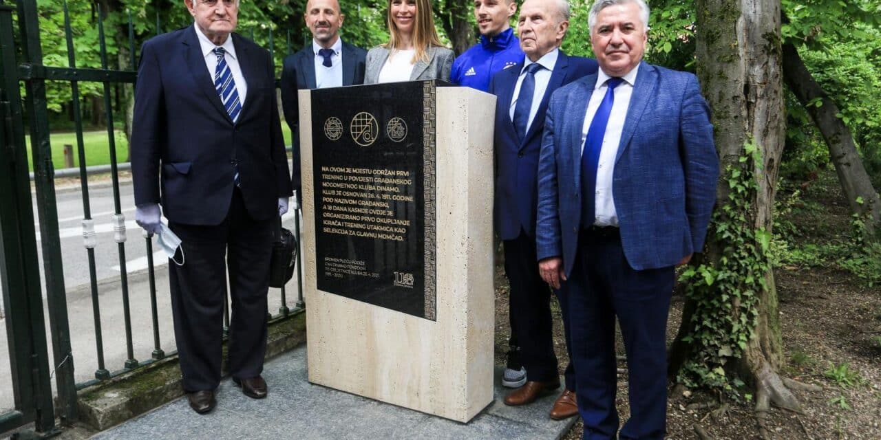 Zagreb: Svečano otkrivena ploča na mjestu osnutka GNK Dinamo