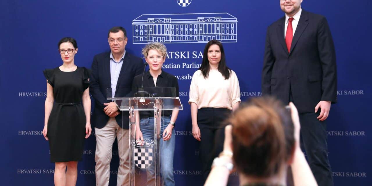 Zagreb: Oporbeni zastupnici o pokretanju pitanja povjerenja ministru Berošu