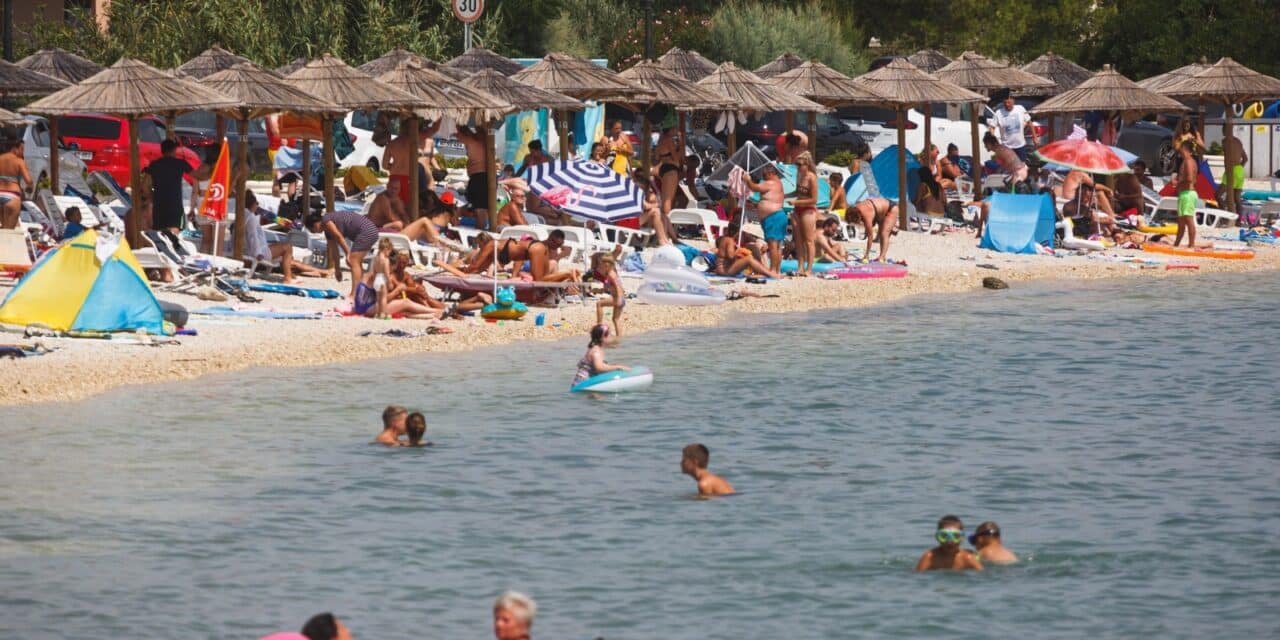 Plaže na otoku Viru