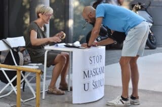 Šibenik: Roditelji pokrenuli peticiju Stop maskama u školama